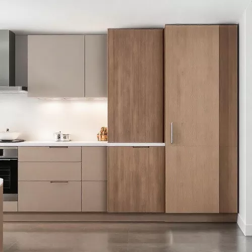 Lemari Dapur dengan Pintu Geser dan Panel Custom-kontraktor interior splusa.id Lemari Dapur dengan Pintu Geser dan Panel Custom-kontraktor interior splusa.id
