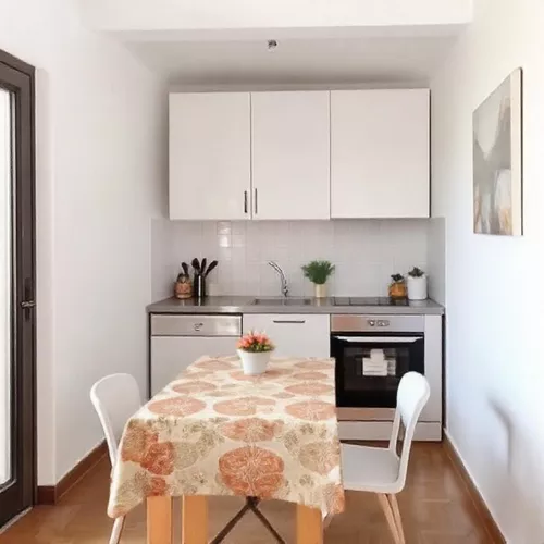 Dapur mungil minimalis dengan sentuhan pribadi yang mencerminkan selera dan kepribadian pemiliknya-kontraktor interior splusa.id Dapur mungil minimalis dengan sentuhan pribadi yang mencerminkan selera dan kepribadian pemiliknya-kontraktor interior splusa.id