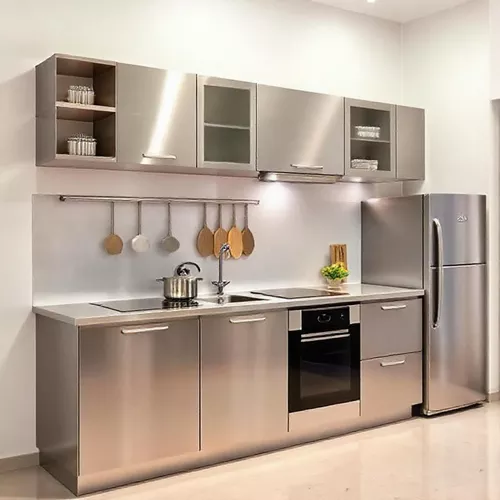 Kitchen set dengan material stainless steel di dapur mungil minimalis-kontraktor interior splusa.id Kitchen set dengan material stainless steel di dapur mungil minimalis-kontraktor interior splusa.id