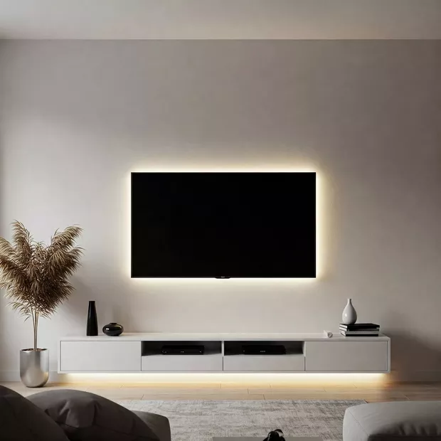 backdrop tv minimalis ruang keluarga dengan pencahayaan ambient menenangkan backdrop tv minimalis ruang keluarga dengan pencahayaan ambient menenangkan